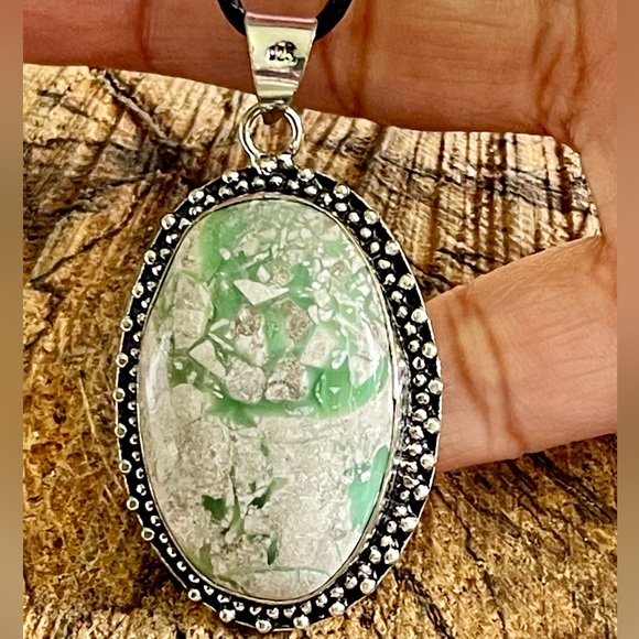 Speckled Variscite- Utahlite Pendant 2" - Picture 7 of 12